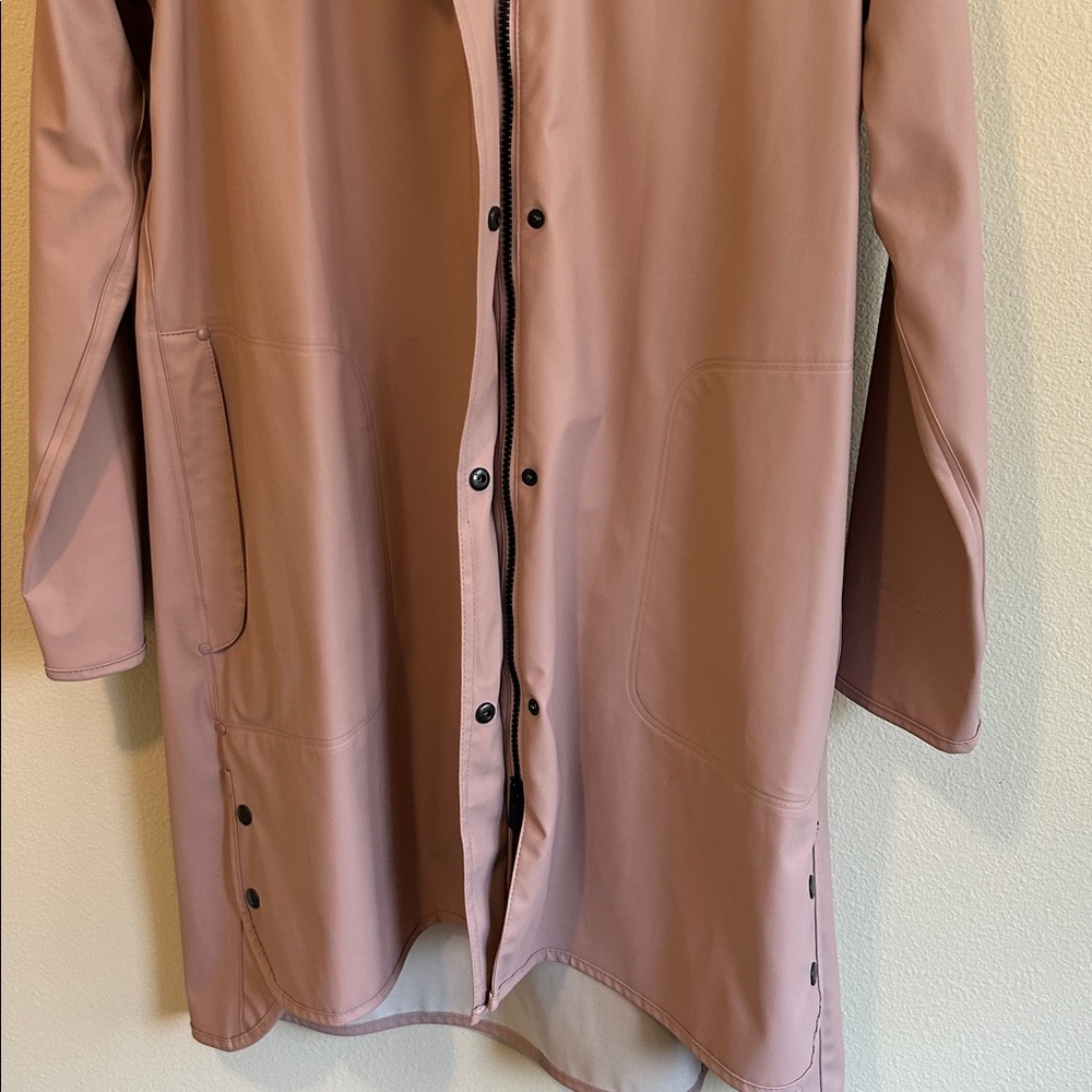 IlseJacobsen Hooded Raincoat Color: Adobe Rose - Picture 8 of 16